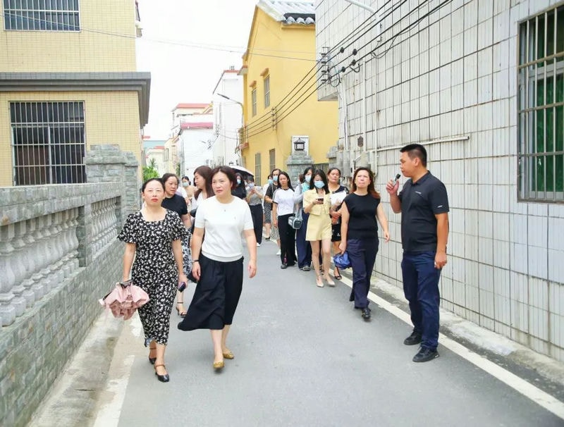 打造金湾“创美庭院”新模式助力“百千万工程”高质量发展 打造金湾“创美庭院”新模式助力“百千万工程”高质量发展